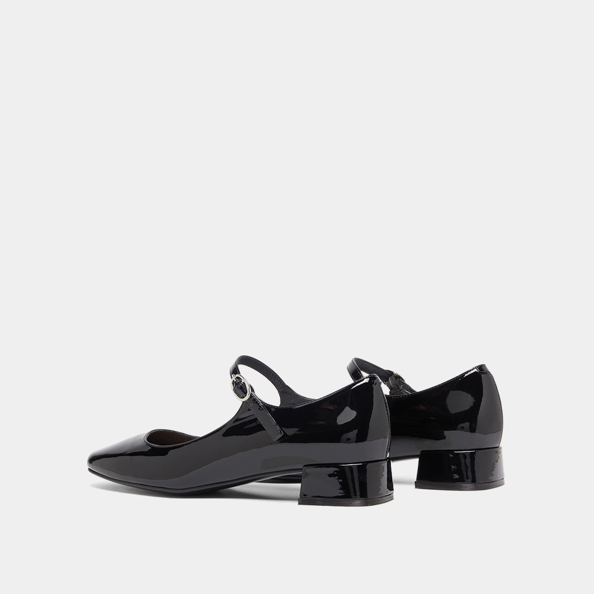 Mary Jane with square toes in black patent | DULCI