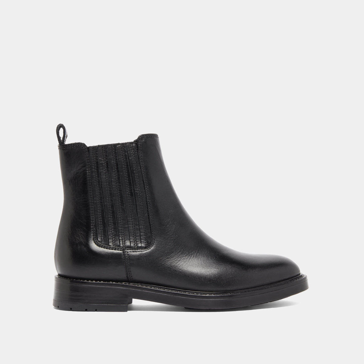 Lowoots with gathers in black leather | CLEANDRE