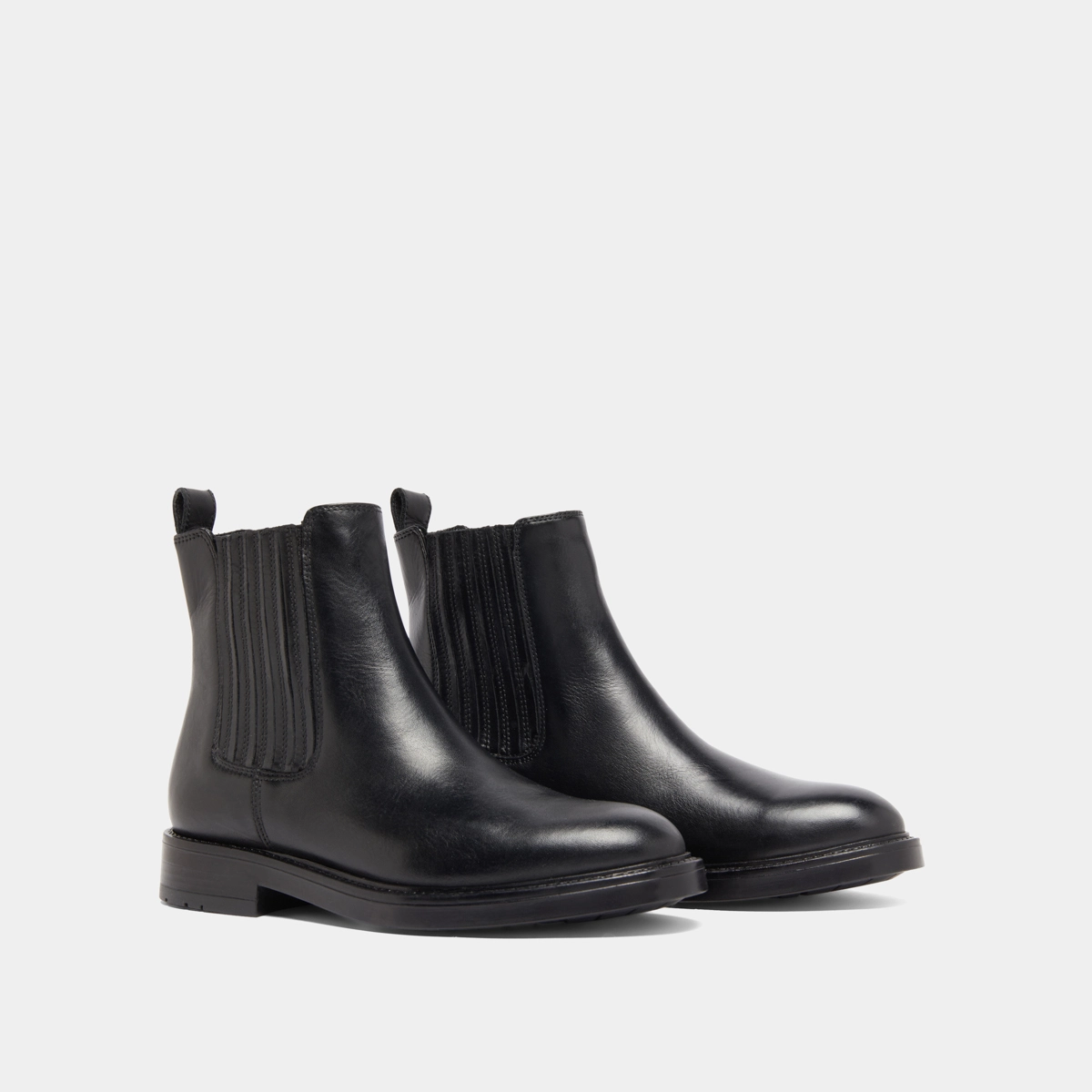 Lowoots with gathers in black leather | CLEANDRE