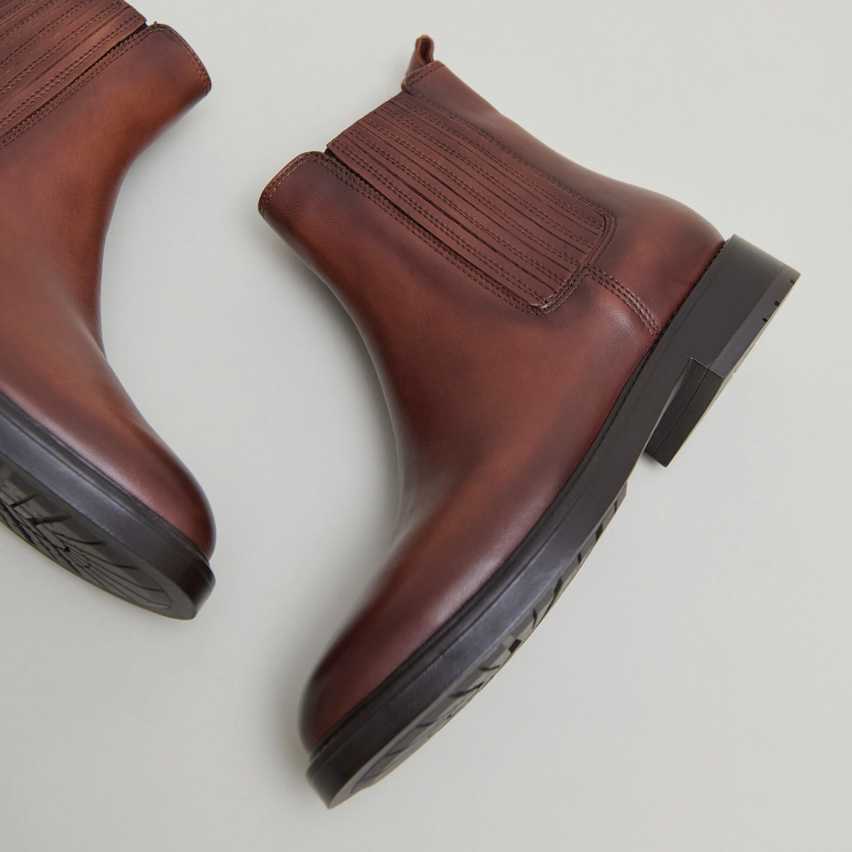 Lowoots with gathers in cognac patinated leather | CLEANDRE