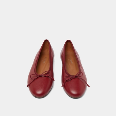 Ballet flats with laces in carmine red leather | djerba