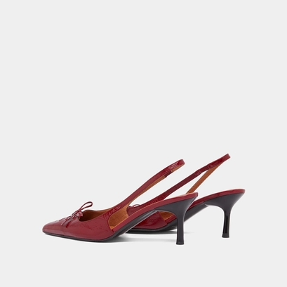 Pumps with open backs in carmine red shiny leather | DOLENE