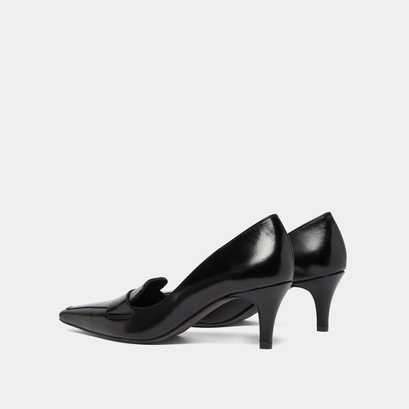 Pumps with wide slit on top in black leather | blondie
