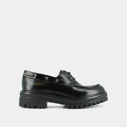 Lace-up derbies in black leather | angelus