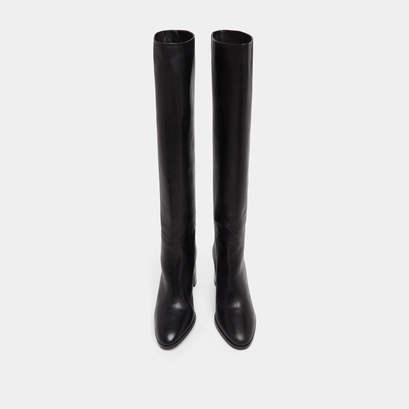 High boots with rounded toes in black leather | ventura
