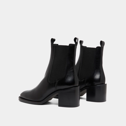 Heeled ankle boots with elastics in black leather | bertille