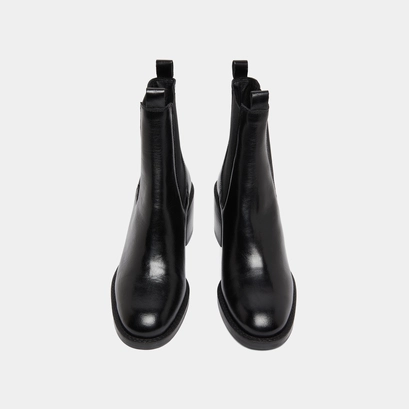 Heeled ankle boots with elastics in black leather | bertille