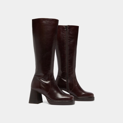 Platform boots in chocolate distressed leather | betina