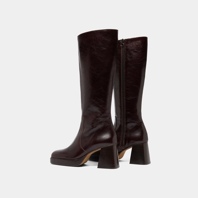 Platform boots in chocolate distressed leather | betina