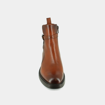 Lowboots with buckles in cognac patinated leather | clea