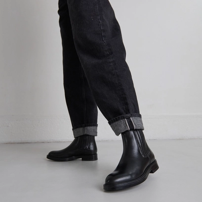 Lowoots with gathers in black leather | cleandre