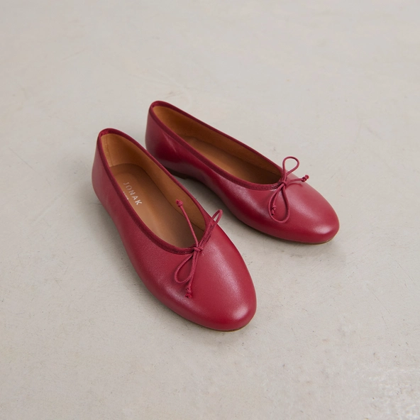 Ballet flats with laces in carmine red leather | DJERBA