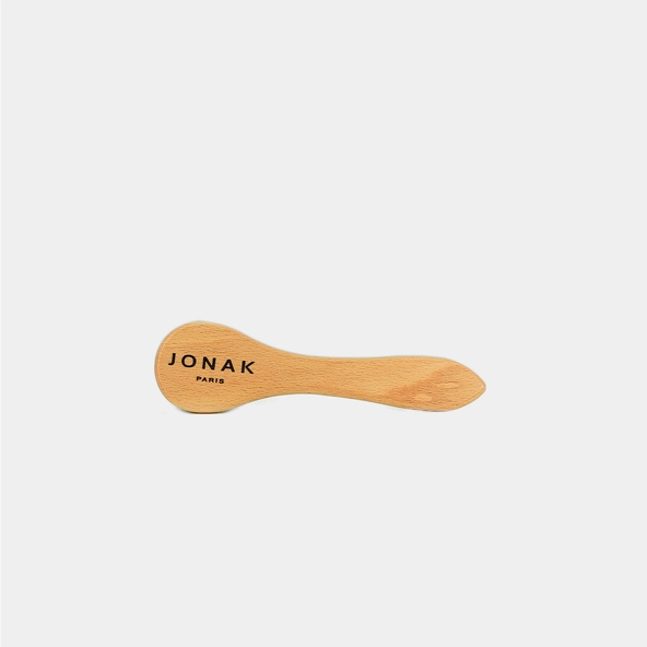 Circular dauber brush applies and spreads polish | circular dauber brush