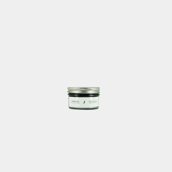Cream polish moisturizes and revives your leather | cream polish