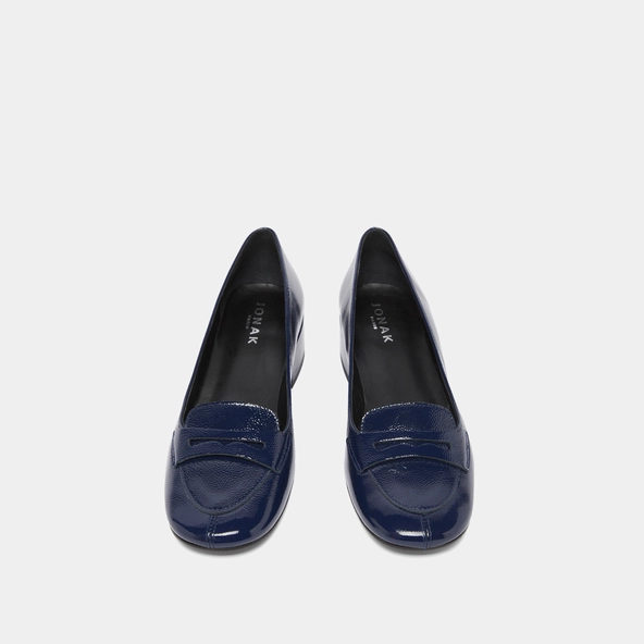 Low-heeled loafers in blue pleated patent | BERNIE