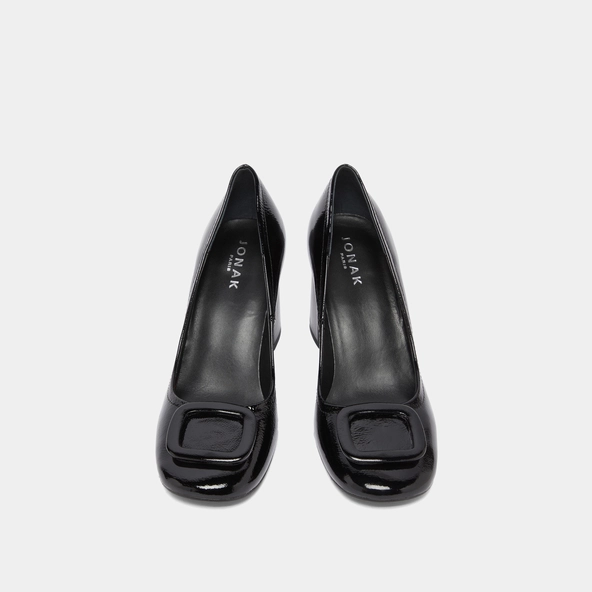 Pumps with buckles in black pleated patent | BISOU