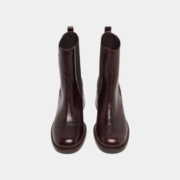 Heeled ankle boots with elastics in chocolate distressed leather | BIENVUE