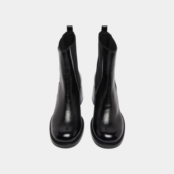 Heeled ankle boots with elastics in black distressed leather | BIENVUE