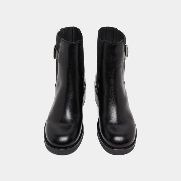 Lowboots with elastics and adjustable buckles in black leather | BOULOU