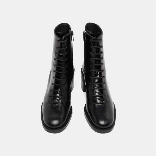 Ankle boots with laces in black leather | BRINDILLE