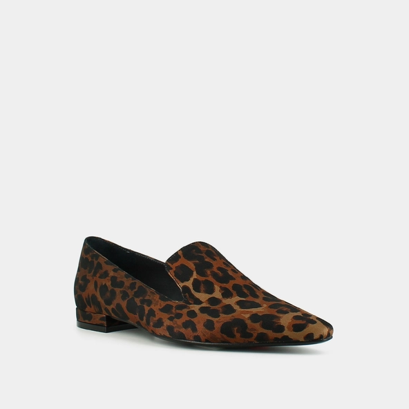 Ballet flats with pointed toes in leopard | DANTESSE
