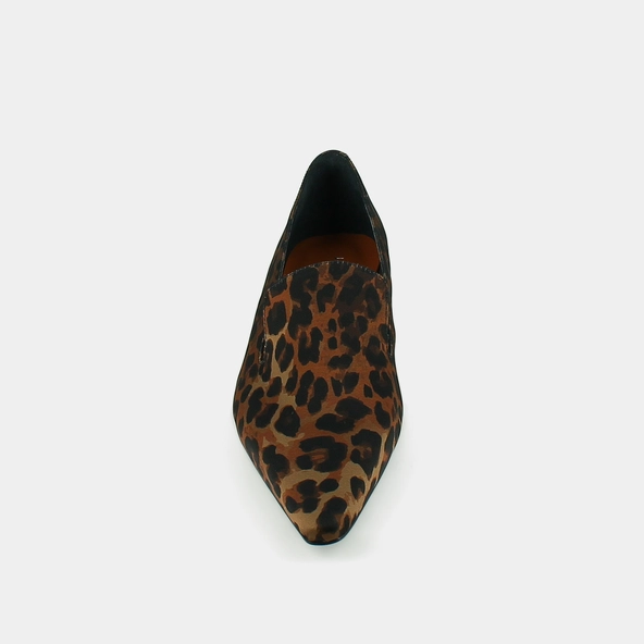 Ballet flats with pointed toes in leopard | DANTESSE