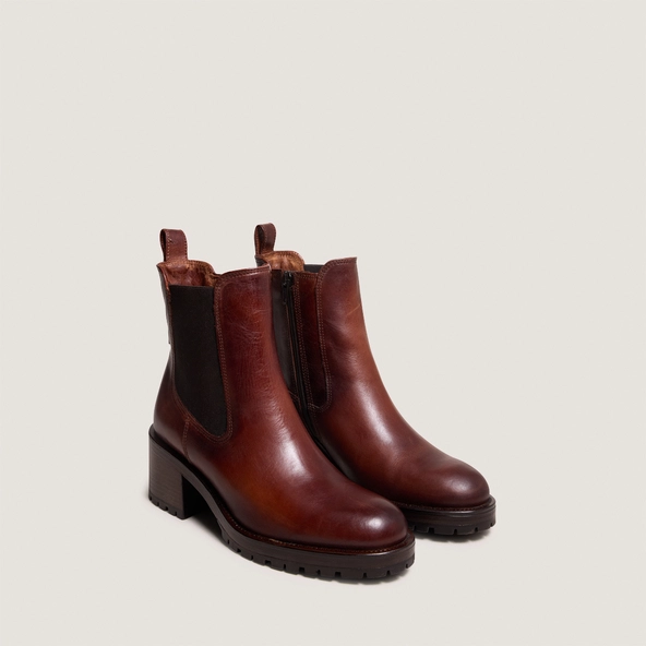 Lowboots with elastic bands in cognac patinated leather | CECILE