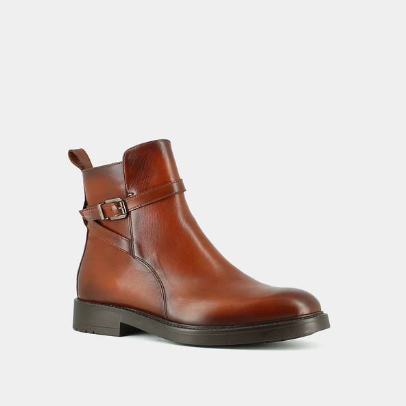 Lowboots with buckles in cognac patinated leather | CLEA